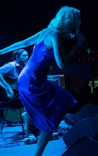 Joss Stone feet photo thumbnail