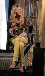 Joss Stone feet photo thumbnail