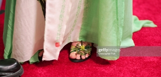 Joss Stone feet photo thumbnail