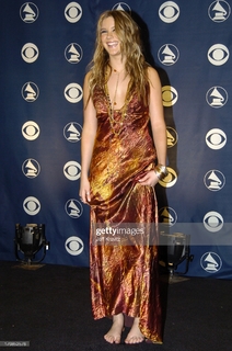 Joss Stone feet photo thumbnail
