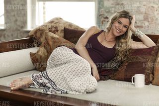 Joss Stone feet photo 7