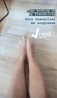 Joséphine Jobert feet photo thumbnail