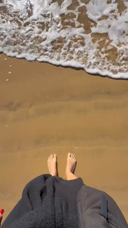 Joséphine Jobert feet photo thumbnail