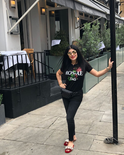 Joumana Mourad feet photo thumbnail