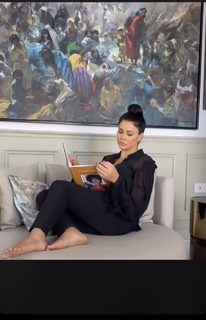 Joumana Mourad feet photo thumbnail