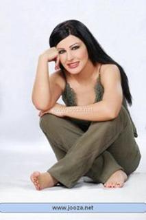 Joumana Mourad feet photo thumbnail