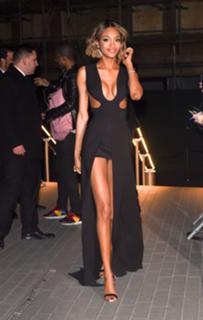 Jourdan Dunn feet photo 5