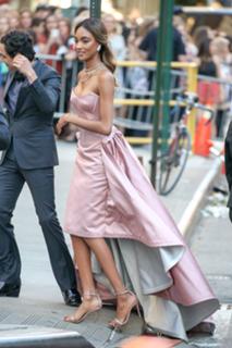 Jourdan Dunn feet photo 7