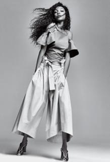Jourdan Dunn feet photo 1