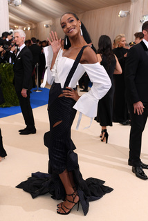 Jourdan Dunn feet photo 1