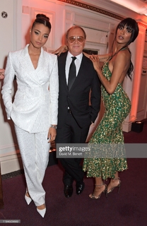 Jourdan Dunn feet photo 4