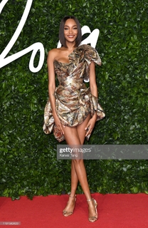 Jourdan Dunn feet photo 16