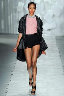 Jourdan Dunn feet photo 10
