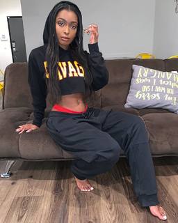 Jourdan Riane feet photo 4