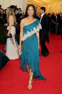 Joy Bryant feet photo thumbnail