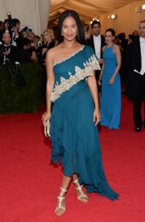 Joy Bryant feet photo thumbnail