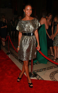 Joy Bryant feet photo thumbnail