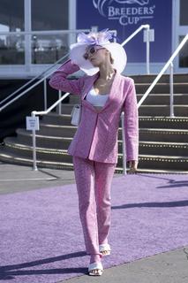 Joy Corrigan feet photo thumbnail