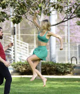 Joy Corrigan feet photo thumbnail