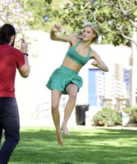 Joy Corrigan feet photo thumbnail