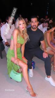 Joy Corrigan feet photo thumbnail