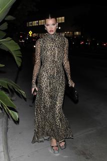 Joy Corrigan feet photo thumbnail