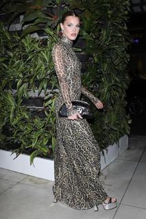 Joy Corrigan feet photo thumbnail