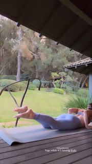 Joy Corrigan feet photo thumbnail