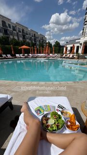 Joy Corrigan feet photo thumbnail