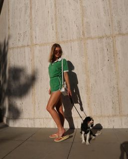 Joy Corrigan feet photo thumbnail