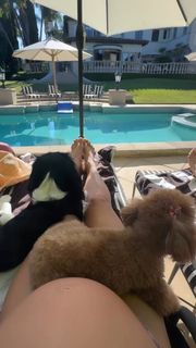 Joy Corrigan feet photo thumbnail