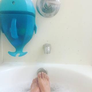 Joy Osmanski feet photo 6