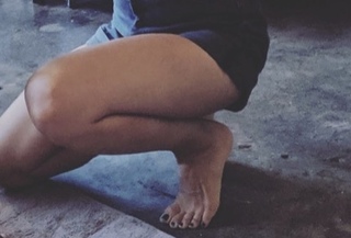 Joy Osmanski feet photo 1
