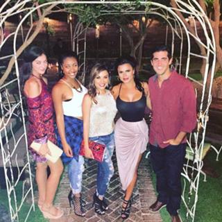 Joy Taylor feet photo thumbnail