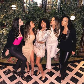 Joy Taylor feet photo thumbnail