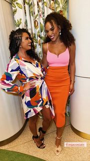 Joy Taylor feet photo thumbnail