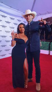 Joy Taylor feet photo thumbnail