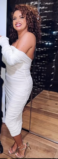 Joy Taylor feet photo thumbnail