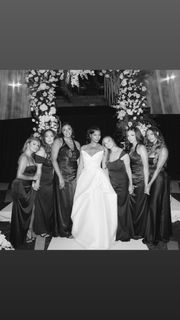 Joy Taylor feet photo thumbnail