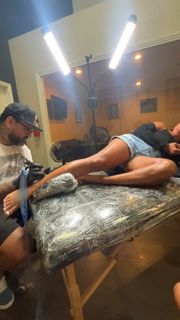 Joy Taylor feet photo thumbnail