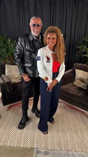 Joy Taylor feet photo thumbnail