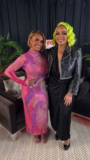 Joy Taylor feet photo thumbnail