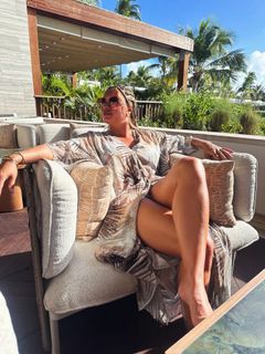 Joy Taylor feet photo 8
