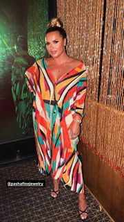 Joy Taylor feet photo 11