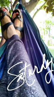 Joy Williams feet photo 1