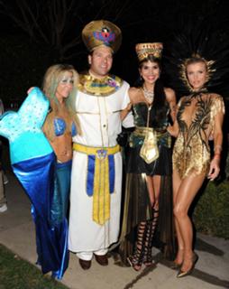 Joyce Giraud feet photo 19