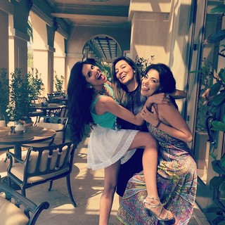 Joyce Giraud feet photo 2