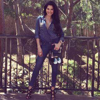 Joyce Giraud feet photo 9