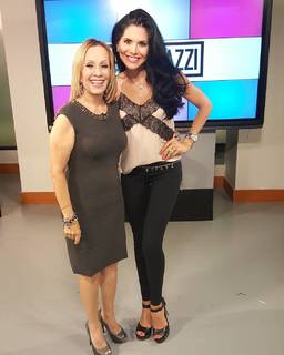 Joyce Giraud feet photo 17