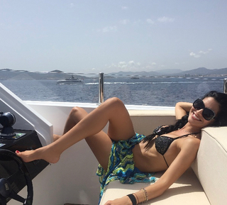 Joyce Giraud feet photo 9